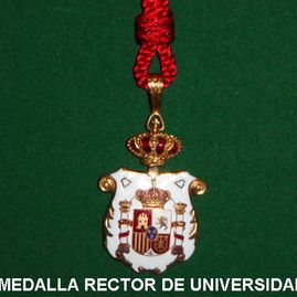 Condecoraciones Celada medalla de rector de universidad